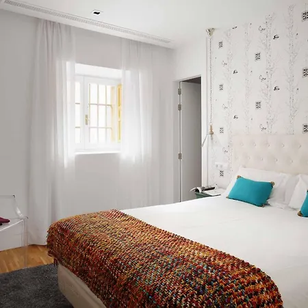 Palacio Conde Miranda Apartment Madrid Exterior photo