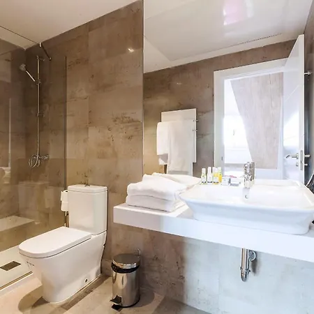 Palacio Conde Miranda Apartment Madrid Exterior photo