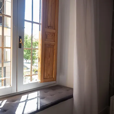 Palacio Conde Miranda Apartment Madrid Exterior photo