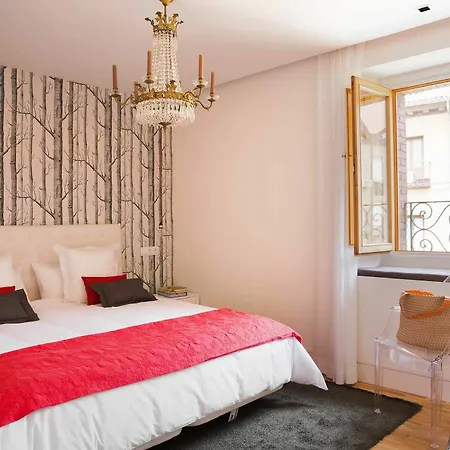 Palacio Conde Miranda Apartment Madrid Exterior photo